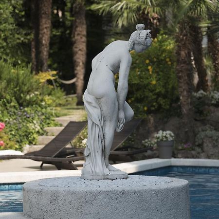 Villa Vittoria Gardone Riviera Exterior foto
