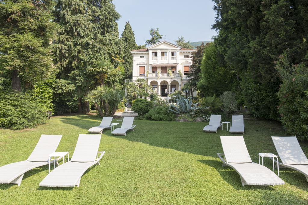 Villa Vittoria Gardone Riviera Exterior foto